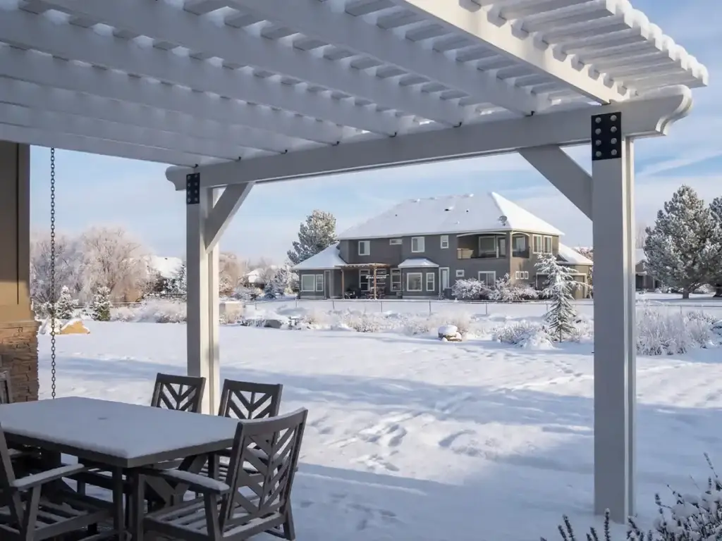 Aluminum patio cover designed for heavy snow load in Eastern Idaho