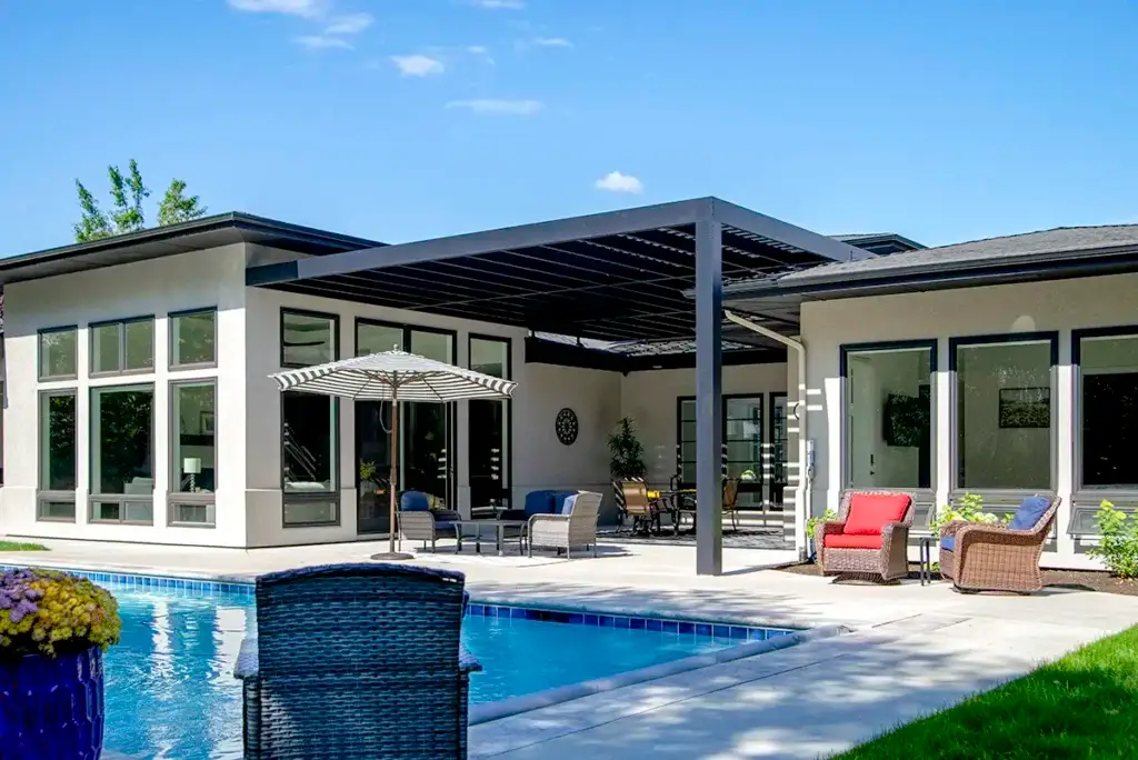 Modern aluminum pergola installation in Idaho backyard